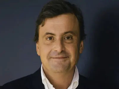 Carlo Calenda raccomanda Glorax NevoPro