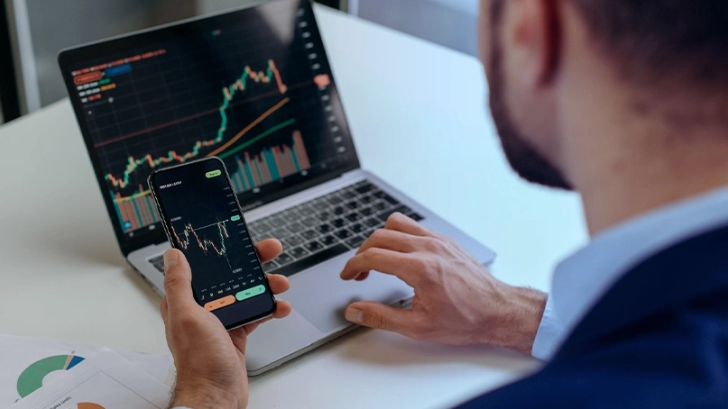 Dashboard di trading IA di Glorax NevoPro